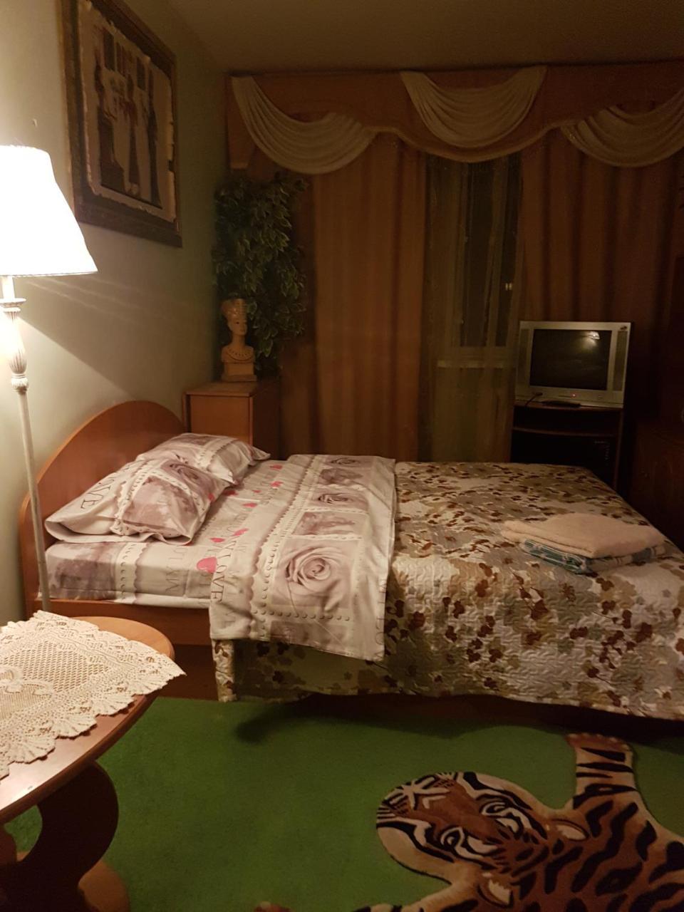 House Hotel Apartments 2 Rivne Ngoại thất bức ảnh